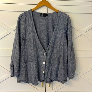 Fenini cotton linen top in blue/white fine stripe. Size S incredibly soft!